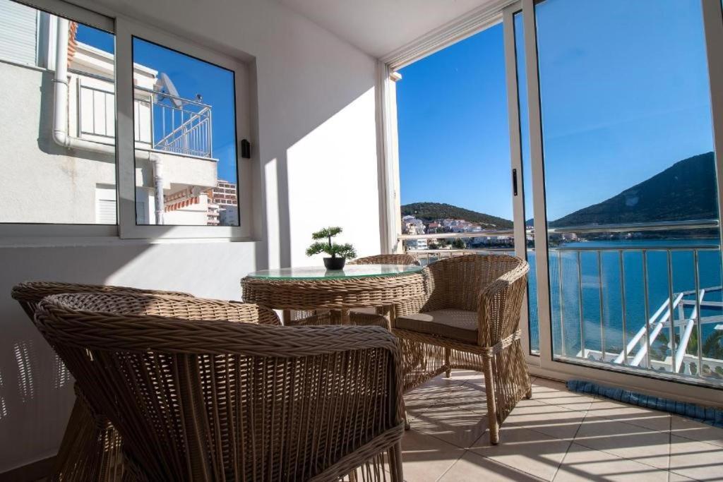Bed And Breakfast Jadran 네움 외부 사진